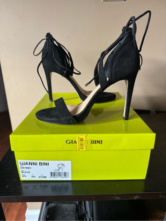 Gianni Bini Shoes - Gianni Bini Daymey Strappy Ankle Wrap Heels (Smoke Free)